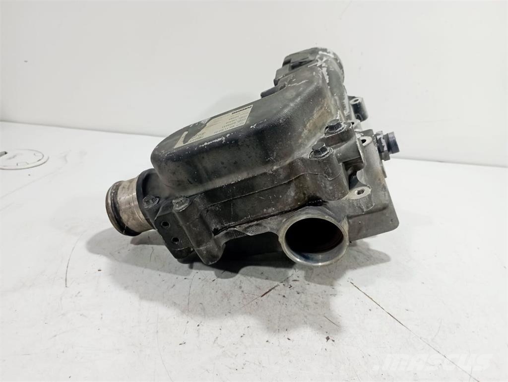 DAF CF / MX11 Caixa da Bomba de Água MX11;MX13 Doprava – ostatní