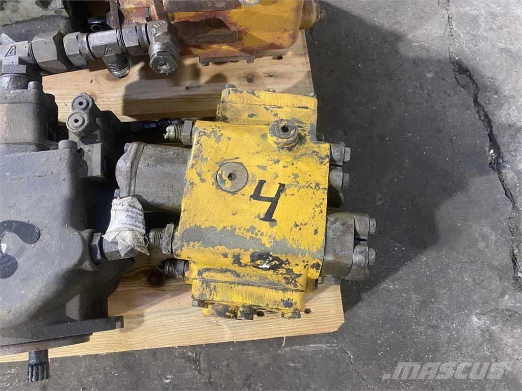 Danfoss BM4600B Distribuidor Hidráulico 0SQB5CN 150F0039 Hidraulika