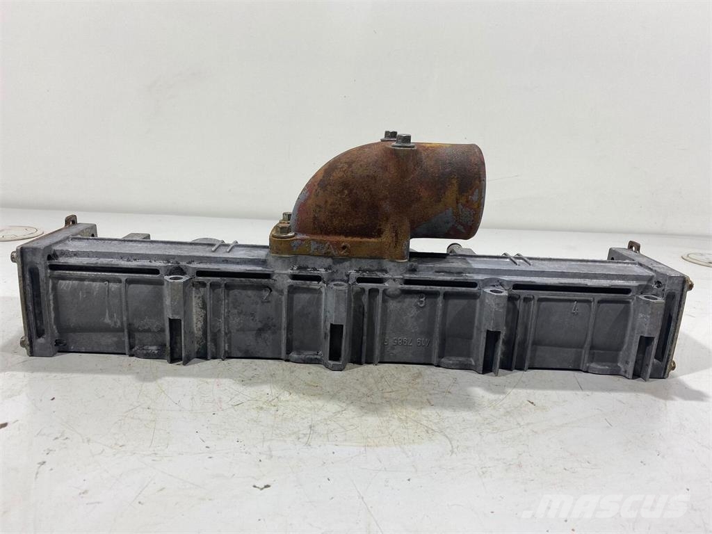 Deutz BF4M1012 Coletor de Admissão محركات