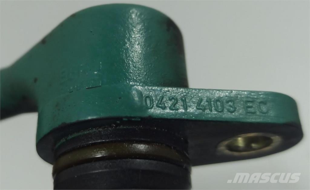 Deutz TCD2012 L04 2V Sensor de Rotações Árvore de Cames إلكترونيات