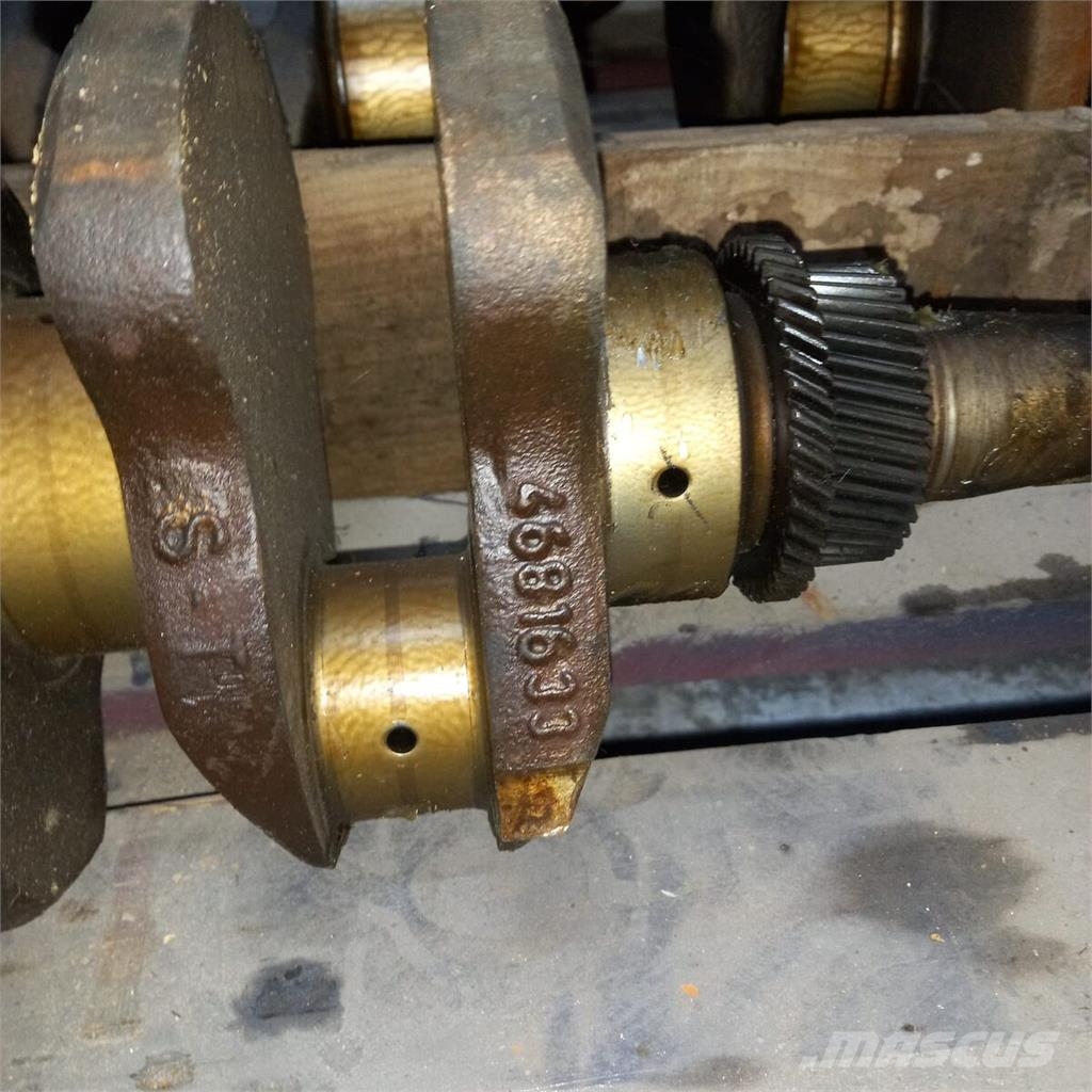Iveco 8060 - 40 Cambota do Motor - 40 Motoren