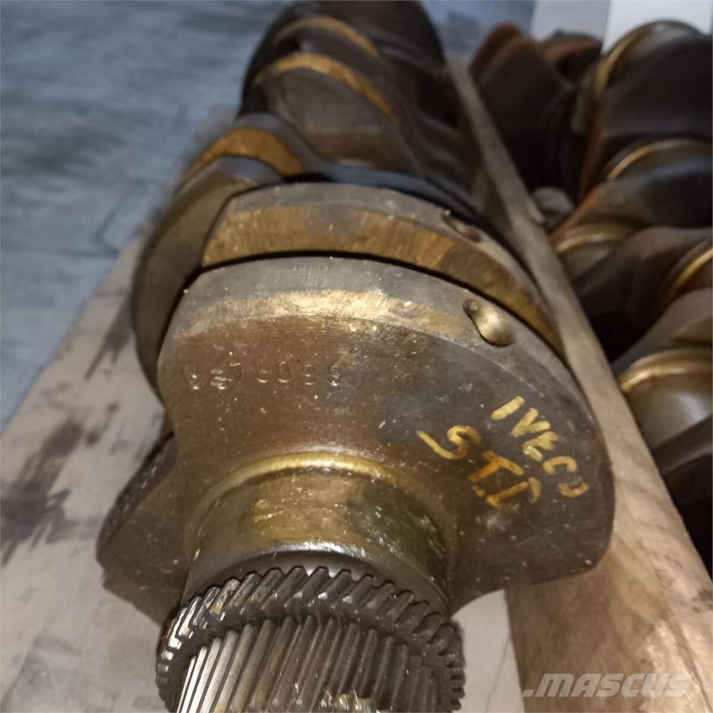 Iveco 8060 - 40 Cambota do Motor - 40 Motoren