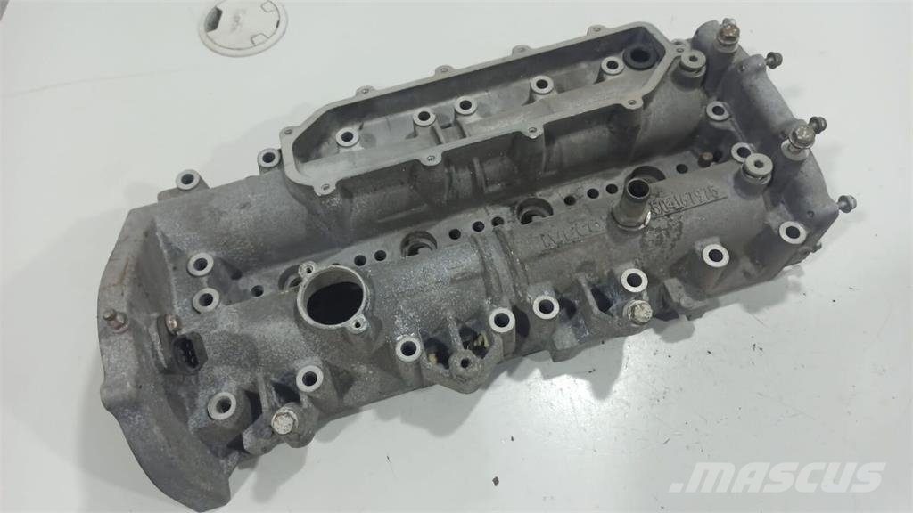 Iveco Daily / F1AE0481 Tampa da Válvula do Motor Motoren