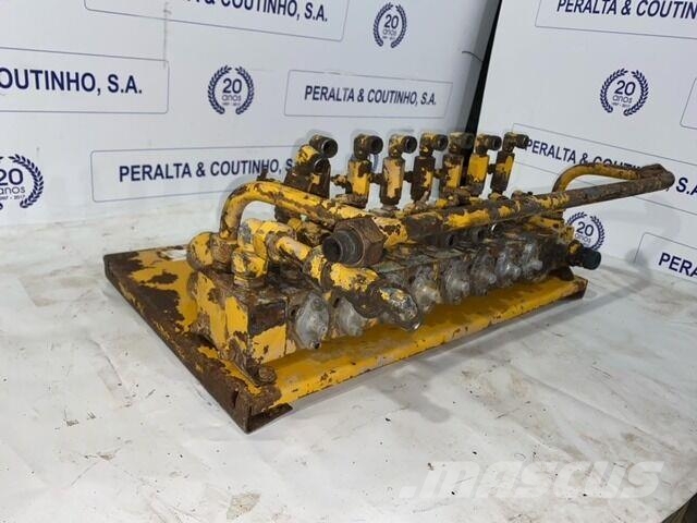 JCB LM06PB Hidráulicos