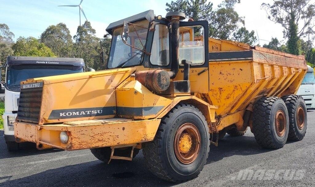 Komatsu 6D125 - 1B8 - FA / 6WG200 Dumper Articulado HA250 Camiones articulados