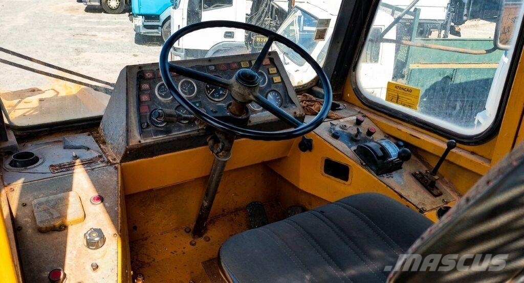 Komatsu 6D125 - 1B8 - FA / 6WG200 Dumper Articulado HA250 Camiones articulados