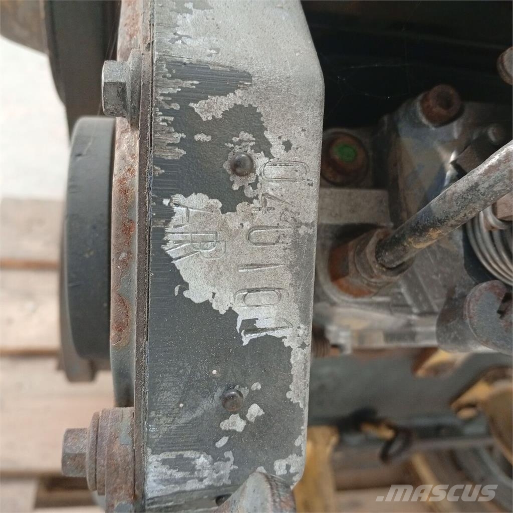 Komatsu BULLDOZERS D41-6 / 6BTA5.9 Motor Completo 6BTA 5.9 엔진