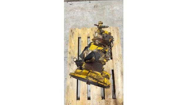 Komatsu PC200 - 3 Bomba Hidráulica - 3 Hidráulicos
