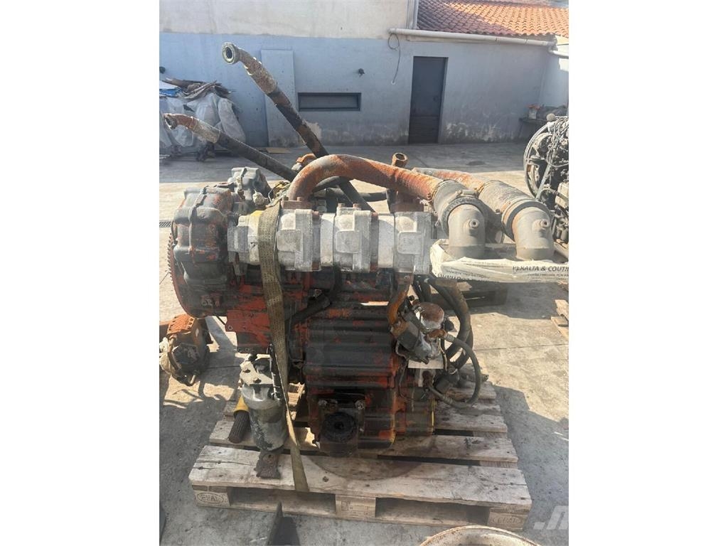 Komatsu WA380 - 3 Sem Bombas hidraulicas Transmissão