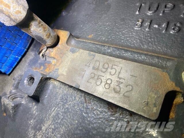 Komatsu WA90 / SAA4D95LE-3 Motor Completo S4D95LE-3 엔진