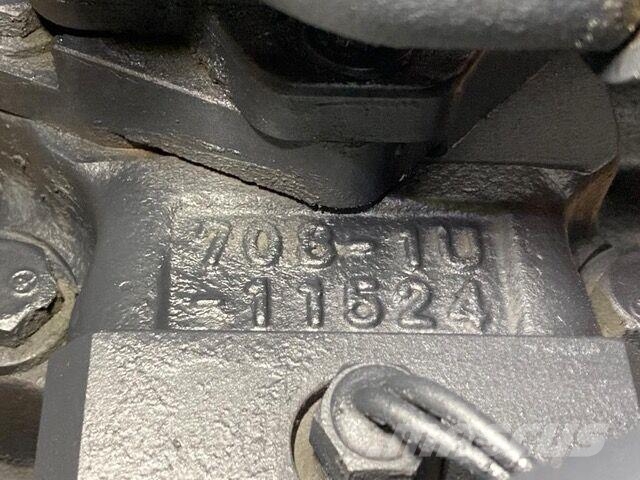 Komatsu WB93R-5E0 Hidráulicos