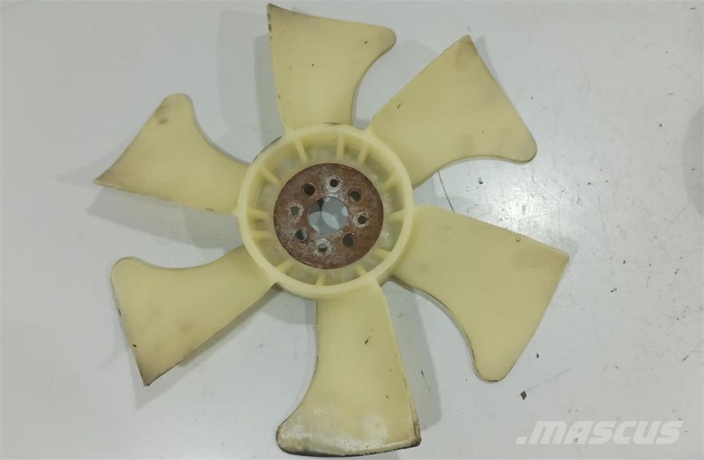 Kubota D1105 Pás do Ventilador V1505 Otros componentes