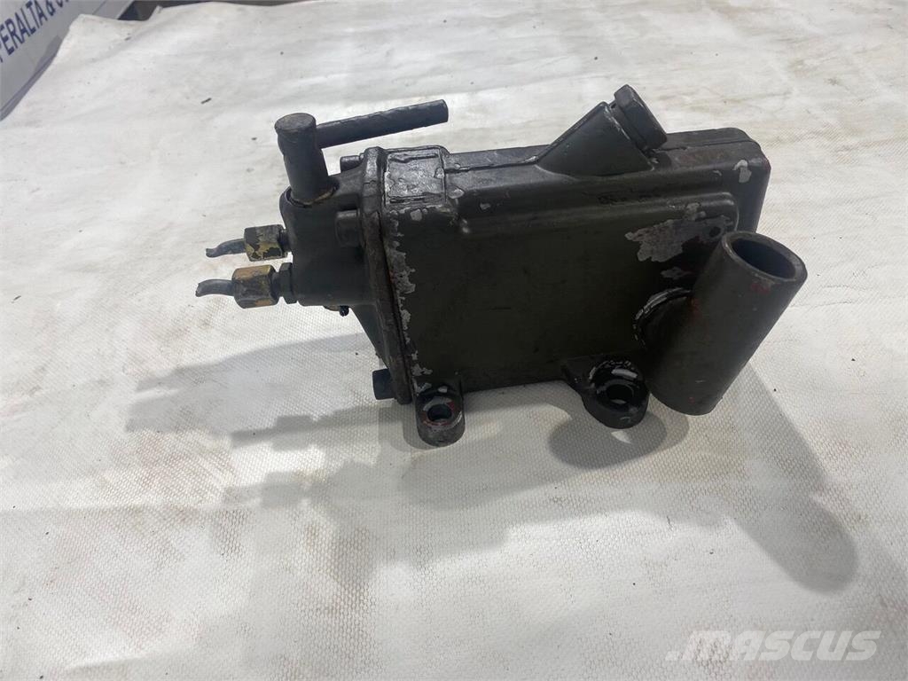 MAN F90 Bomba Elevação de Cabine Kabinen
