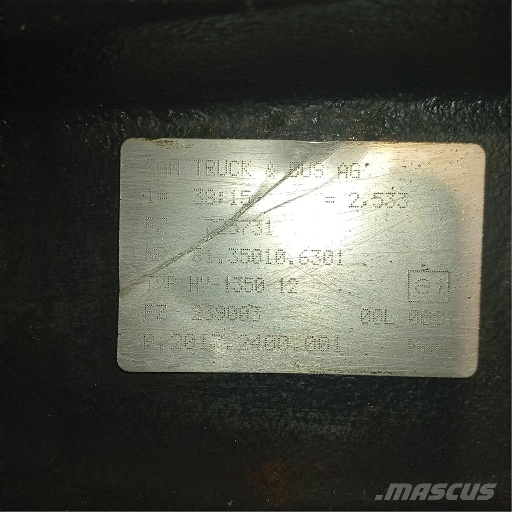 MAN TGA Diferencial HY1350 R . 2 Cajas de cambios