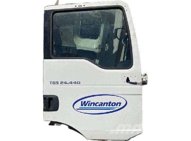 MAN TGA LX Porta Lado Direito TGS Cabines e interior