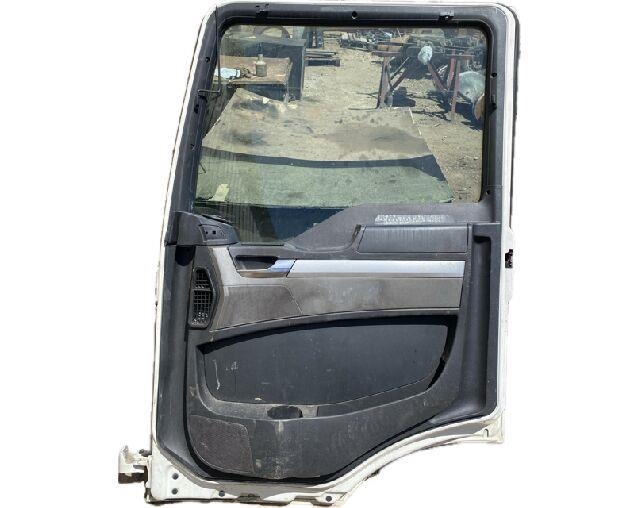 MAN TGA LX Porta Lado Direito TGS Cabines e interior
