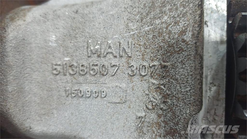 MAN TGL / D2066 Cárter de Accionamento Bomba Alta Pres معدات النقل - غير ذلك