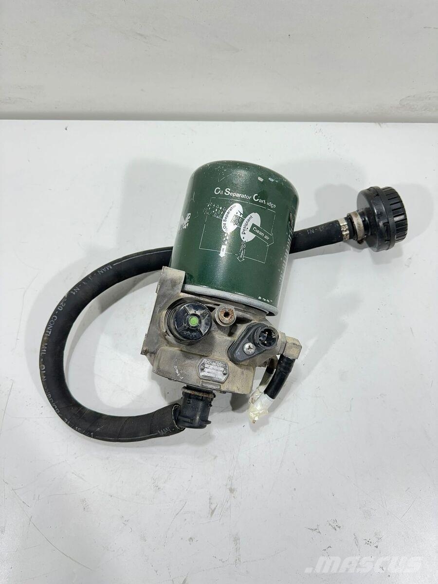 MAN /Tipo: V90 R.3.44-1 / Desumificador de Ar Man 8152 معدات النقل - غير ذلك