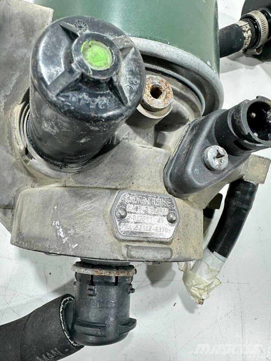 MAN /Tipo: V90 R.3.44-1 / Desumificador de Ar Man 8152 معدات النقل - غير ذلك