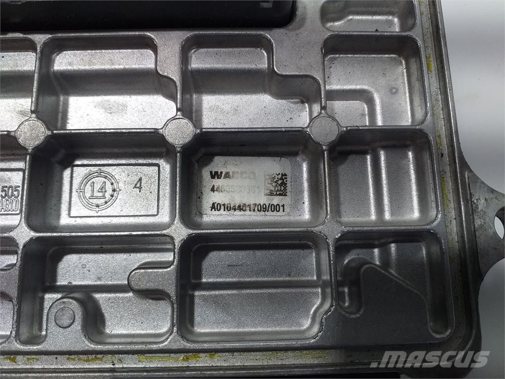 Mercedes-Benz Elektroonikaseadmed