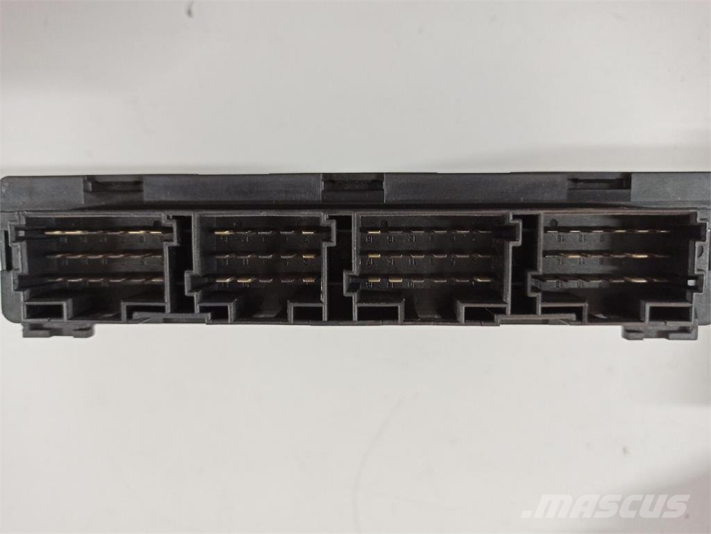 Mercedes-Benz  Electronics