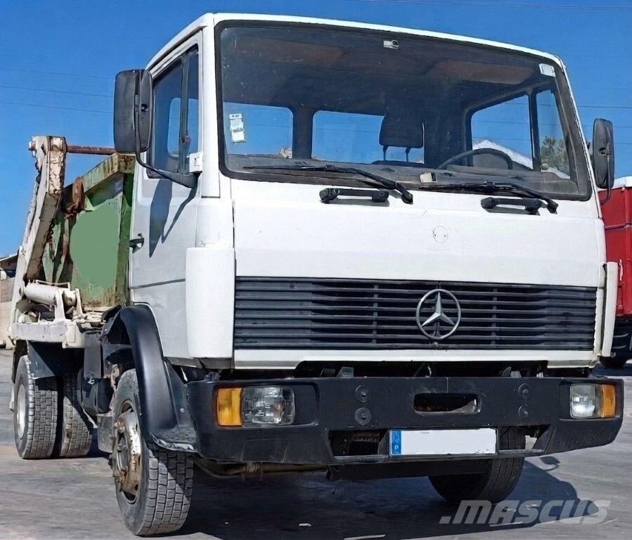Mercedes-Benz  شاحنات الرافعات الخطافية