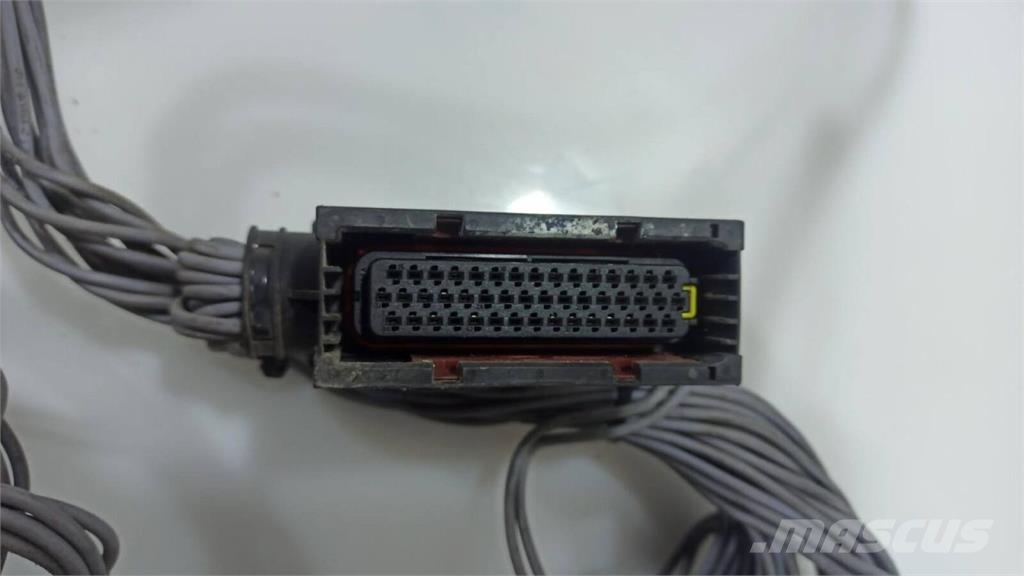 Mercedes-Benz G211 - 16 Cablagem da Caixa de Velocidades - 16 Electronics