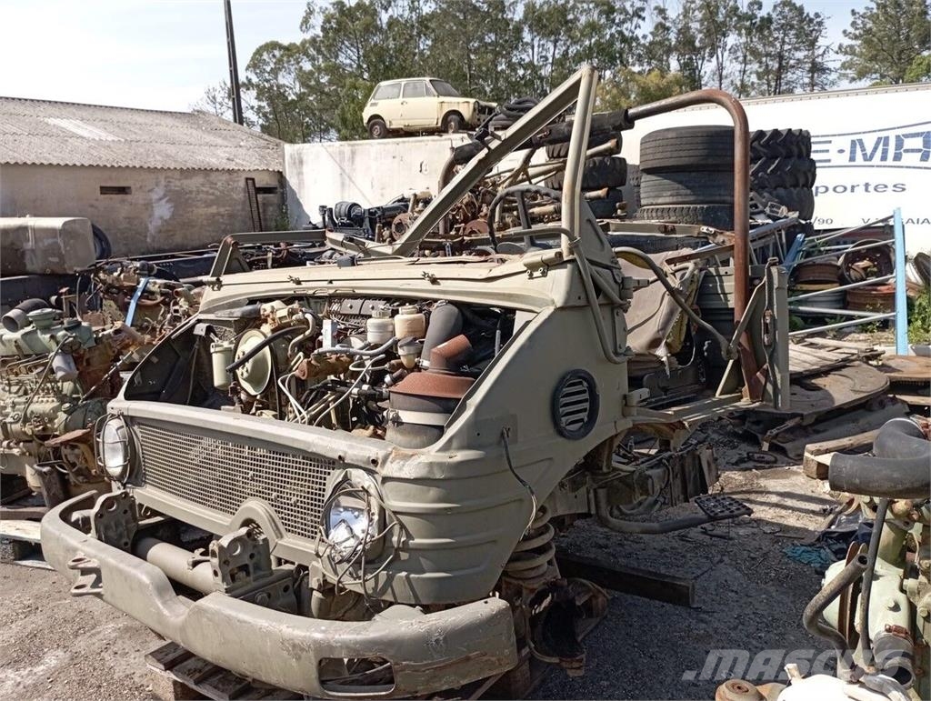 Mercedes-Benz Unimog Cabine Kabinen