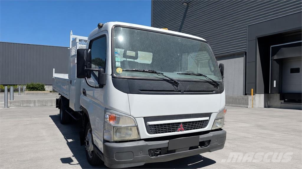 Mitsubishi Canter com Báscula - 2007 Bañeras basculantes usadas
