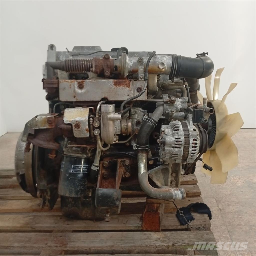 Mitsubishi FB631 / 4M40 / M015S5 Motor Completo Engines