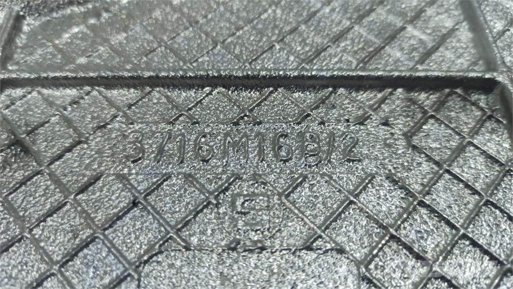Perkins 1004 . 40 Tampa da Frente do Motor . 40T Двигуни
