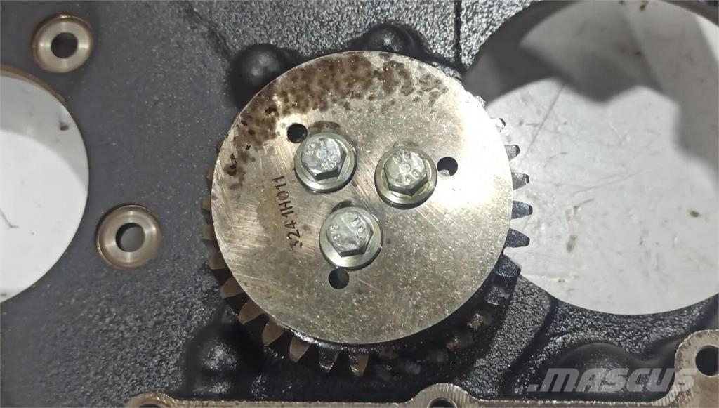 Perkins 1004 . 40 Tampa da Frente do Motor . 40T Gearboxes