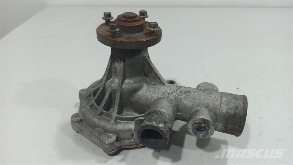 Perkins 216 / 3034 Bomba de Água UB70443 发动机
