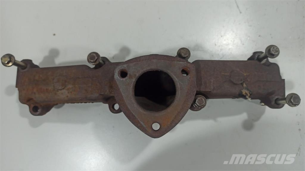 Perkins UB70443 Colector de Admissão U3777R081 Motorji