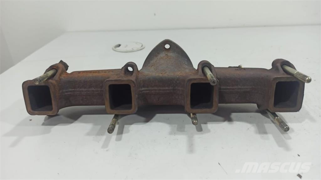 Perkins UB70443 Colector de Admissão U3777R081 Motorji