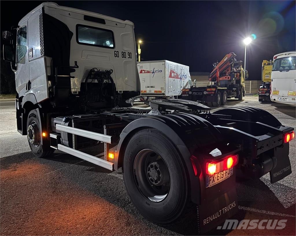 Renault C C 480 DTI 牵引车
