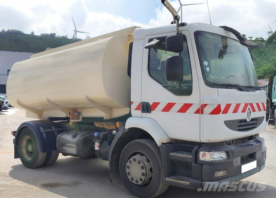 Renault Camião Cisterna Autonomo - 12 500lts com motobomba Camiões-cisterna