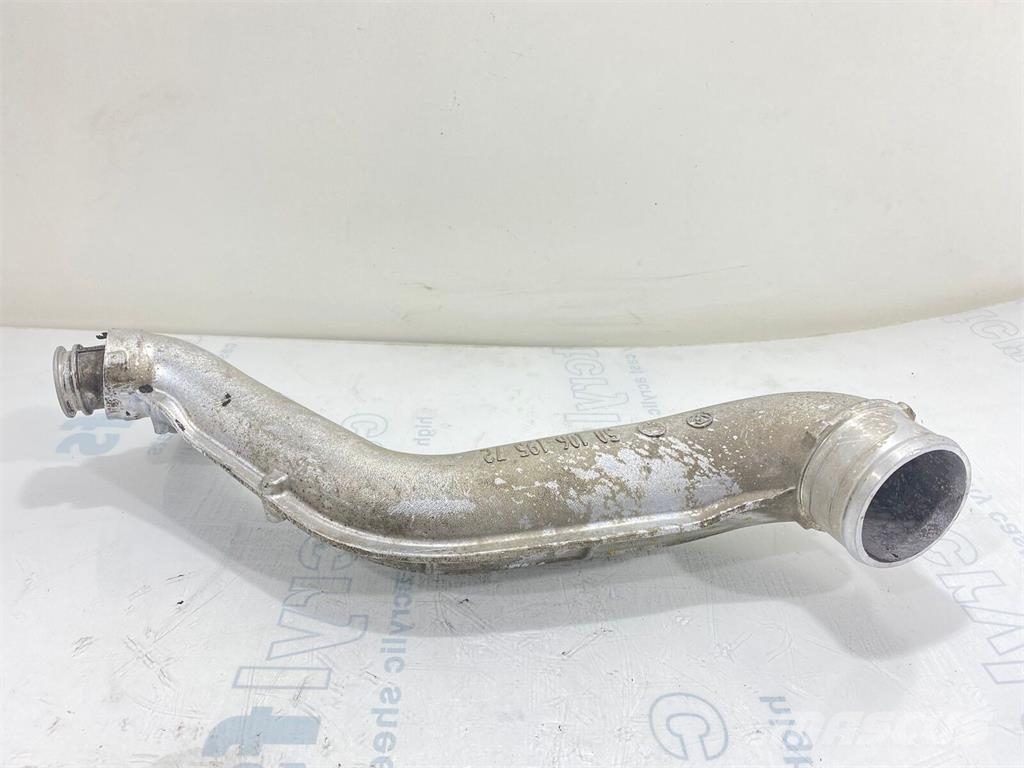 Renault DXi5 Tubo de Intercooler Other components