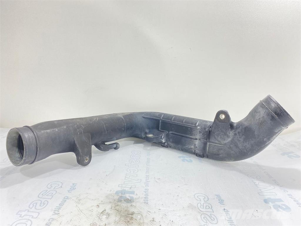 Renault DXi5 Tubo de Intercooler Outros componentes