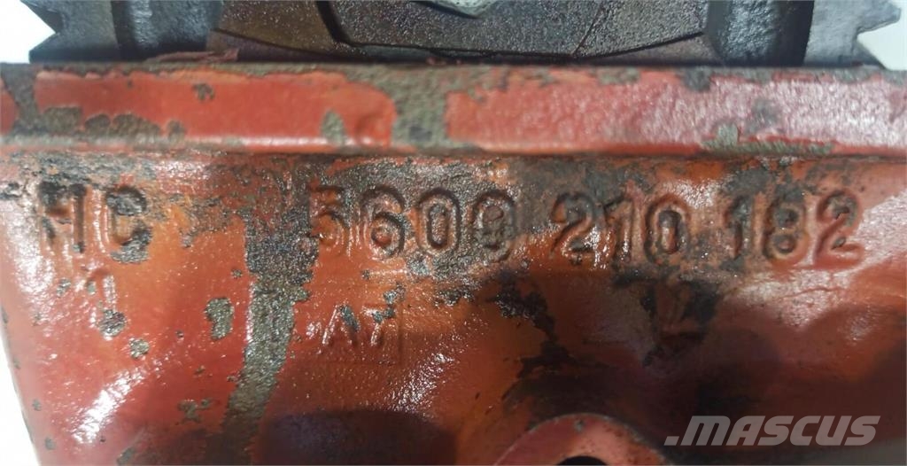 Renault GSR895 Tomada de Força GSR895;B18 Transmissão