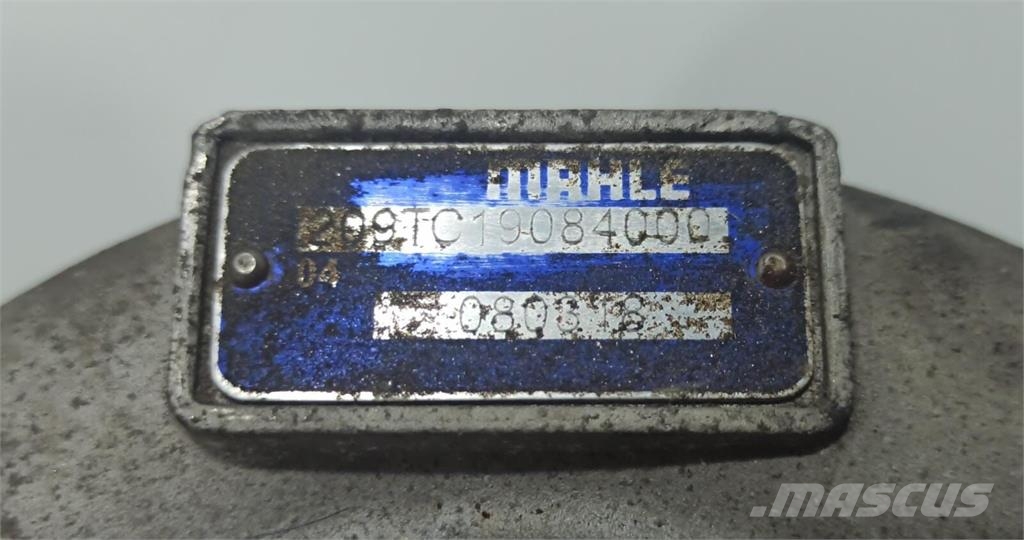 Renault Midlum / DCI6 Turbocompressor 发动机