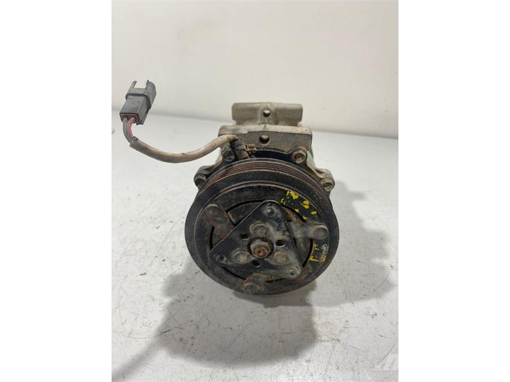Renault Premium / DCI11 Compressor de Ar Condicionado SD7H Transport - drugo