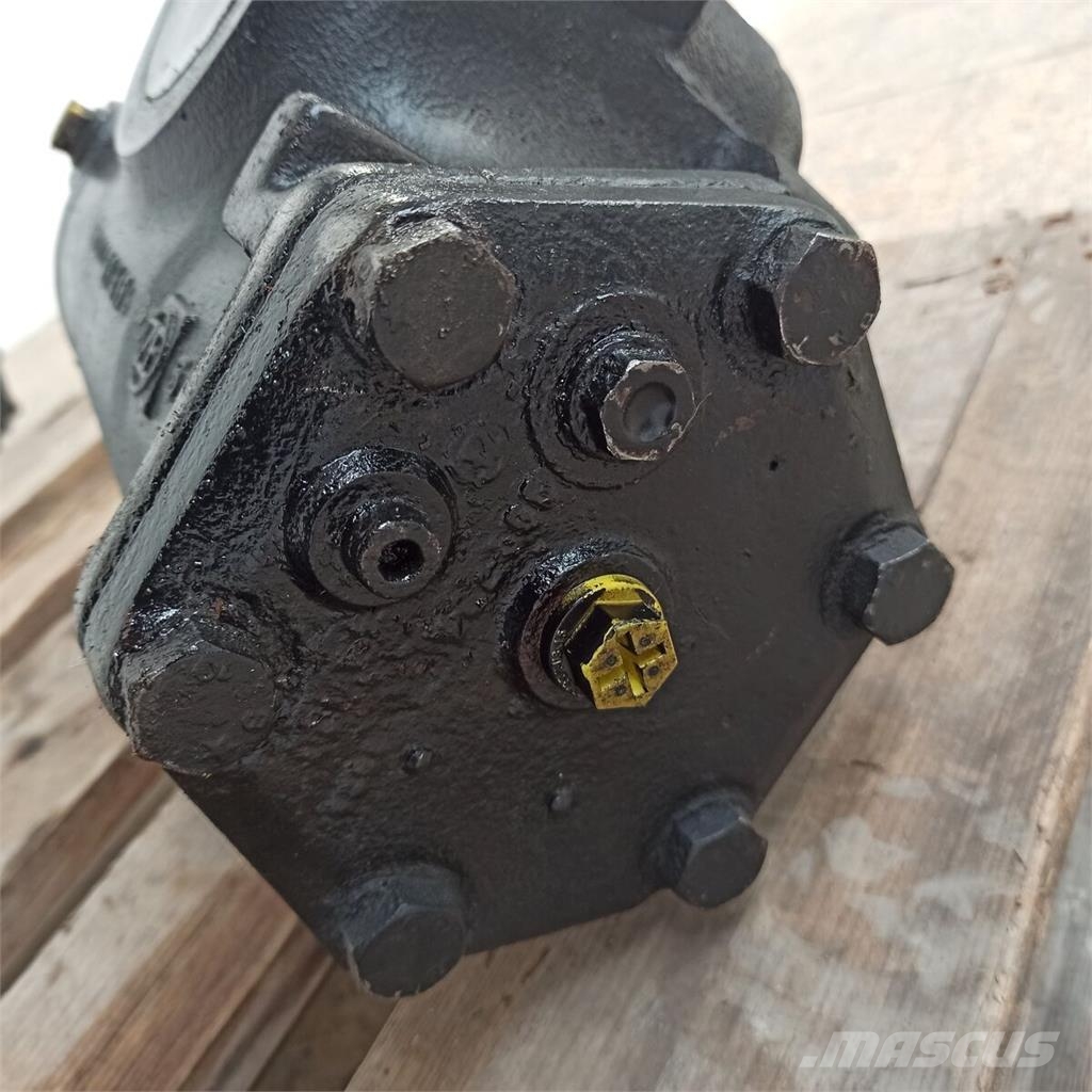 Renault spare part - suspension - steering gear 섀시 및 서스펜션