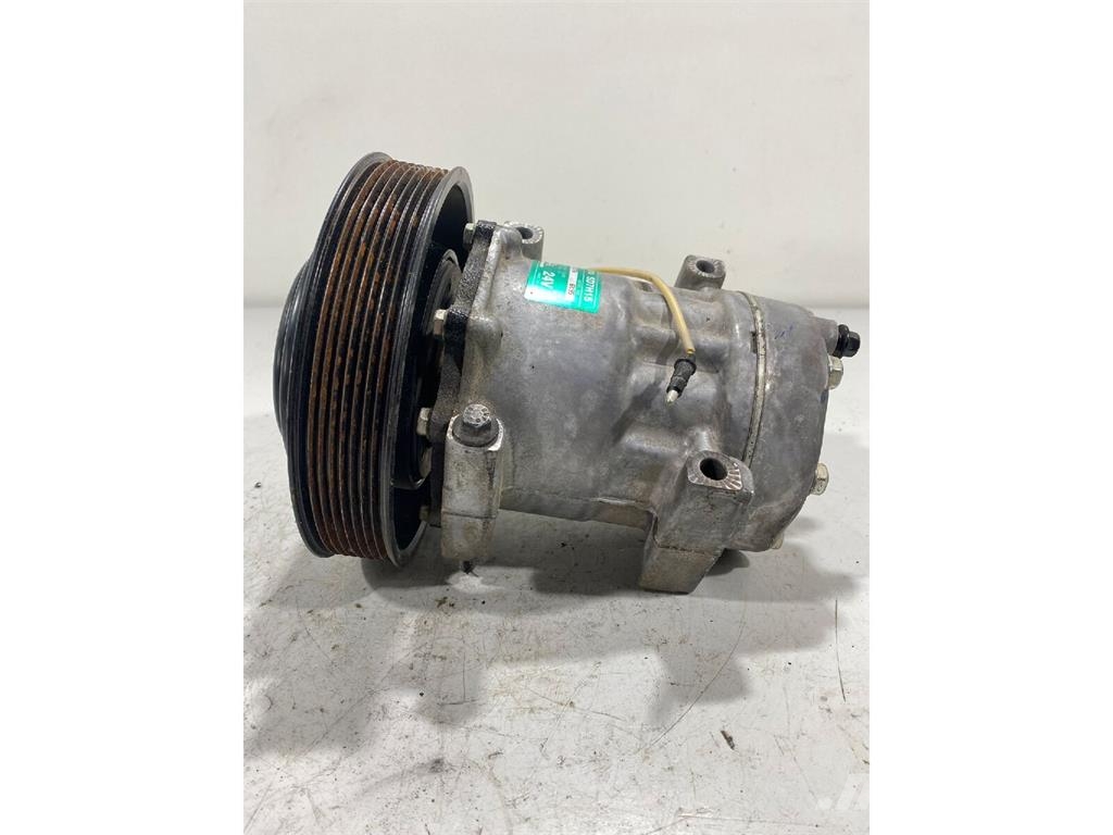  Sanden FH13 / DXI11 Compressor de Ar Condicionado  캐빈 및 인테리어