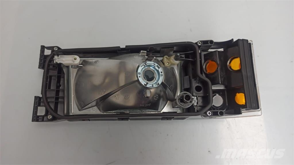 Scania 94 Farol Principal Esquerdo 94 Otros componentes