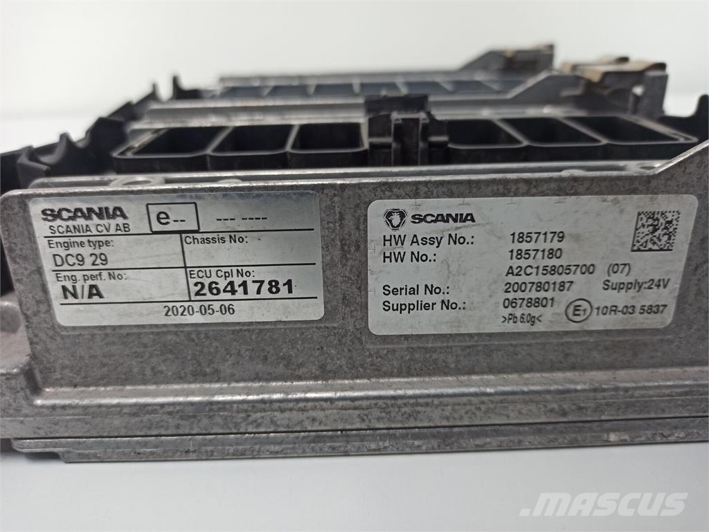Scania P / DC9 29 Unidade de Controlo EMS S8 Componentes electrónicos