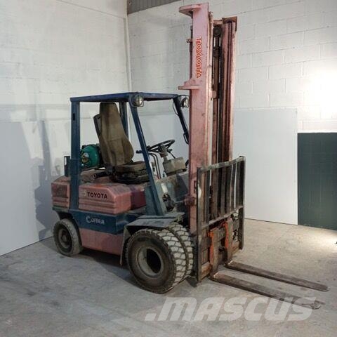 Toyota Empilhador 425FG25 Gas LPG forklifts