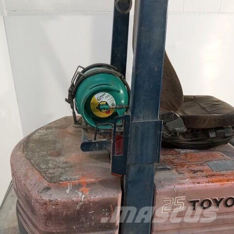 Toyota Empilhador 425FG25 Gas LPG forklifts