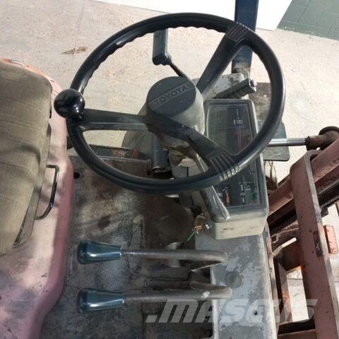 Toyota Empilhador 425FG25 Gas LPG forklifts