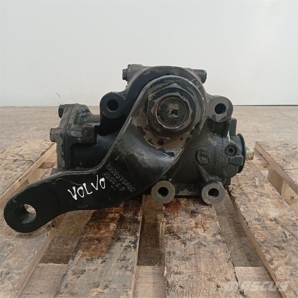 Volvo Raamid